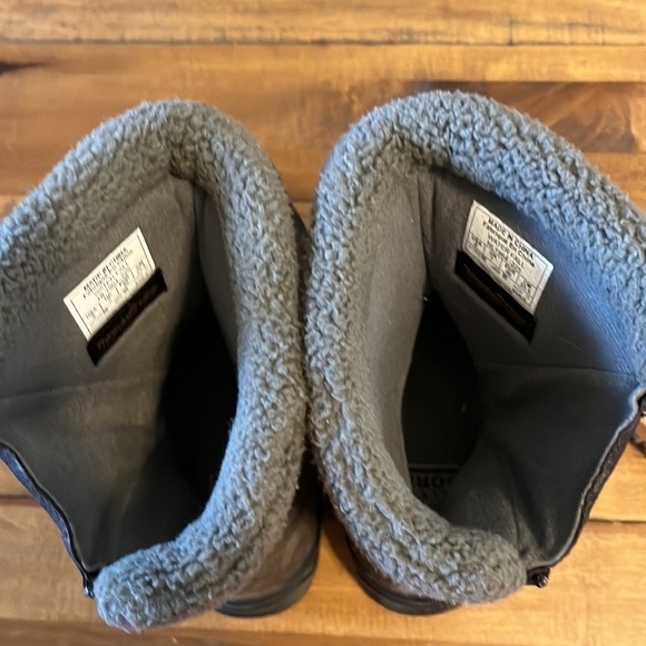 SOREL Boots - Picture 10 of 11